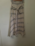 Ladies Skirts - Country Road - Size 4 - LSK - FAS011 - V.G