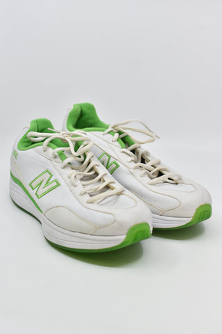 Mens Shoes - New Balance - Size US9.5 UK7.5 - MS0182 - GEE