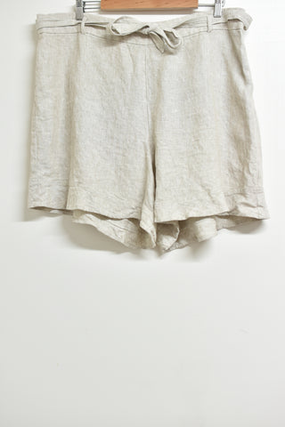 Ladies Shorts - Witchery - Size 20 - LS0 WPLU - FAS035 - GEE