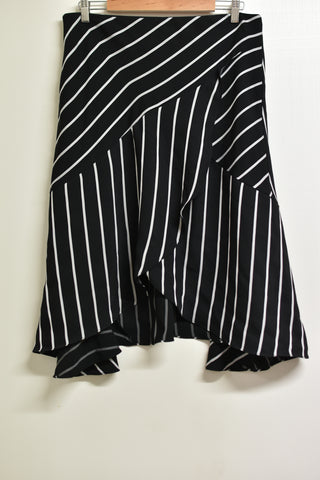 Ladies Skirts - Veronika Maine - Size 14 - LSK - FAS028