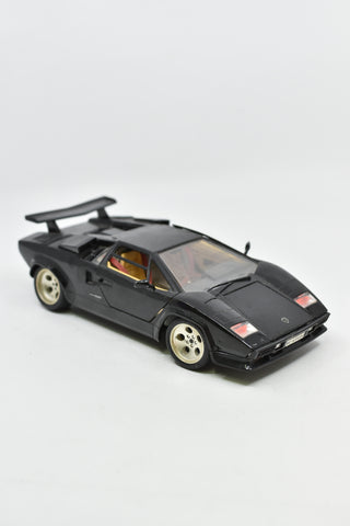 Games/Puzzles & Toys - Black Burago 1:18 Scale 1988 Lamborghini Countach - GME - FAS002 - GEE