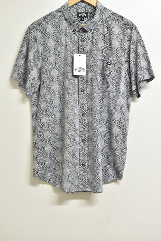 Men's Shirts *New* - Billabong - Size L - MSH - FAS004 - GEE