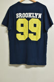 Bands/Graphic Tee's - Brooklyn 99 - Size L - VBAN - FAS006 - V.G