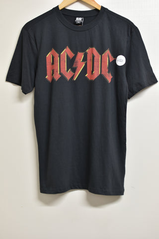 Bands/Graphic Tee's - AC DC *New* - Size XS - VBAN - FAS029