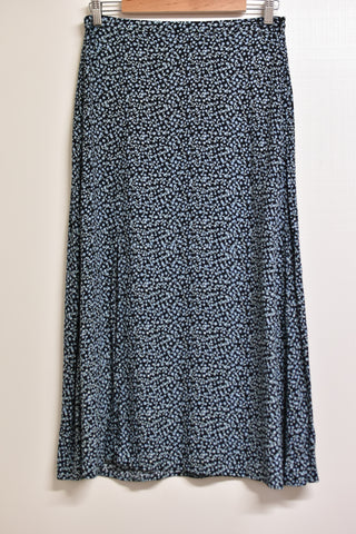 Ladies Skirts - Ghanda - Size S - LSK - FAS010 - GEE
