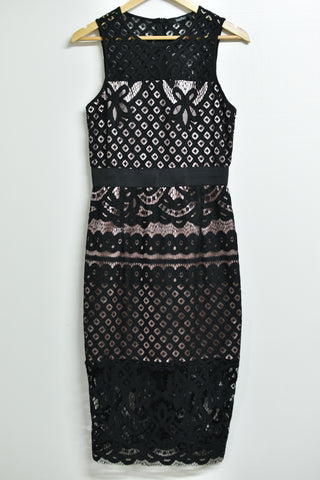 Ladies Dresses *New* - BooHoo - Size 10 - LD0 - FAS002 - GEE