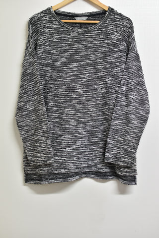 Ladies Knitwear - Suzannegrae - Size L - LW0 - FAS007 - GEE