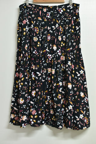 Ladies Skirts - Country Road - Size 16 - LSK WPLU - FAS019 - GEE