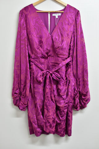 Ladies Dresses *New* - Forever New - Size 20 - LD0 WPLU - FAS033 - GEE