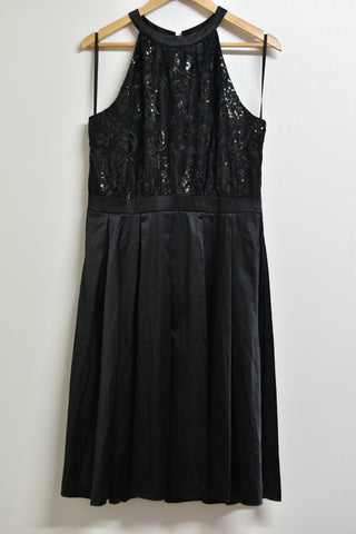 Ladies Dresses *New* - Review - Size 12 - LD0 - FAS008 - GEE