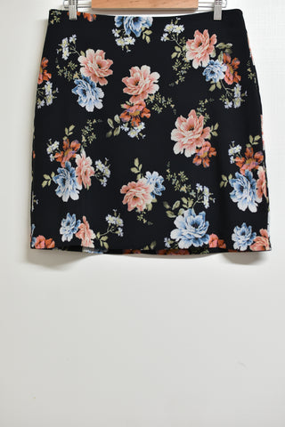 Ladies Skirts - Review - Size 12 - LSK - FAS010 - GEE