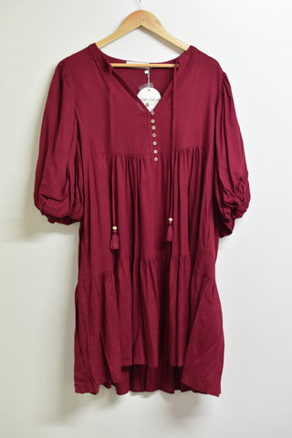 Ladies Dresses - Henry Oscar *New* - Size 16 - LD0 - WPLU - FAS030