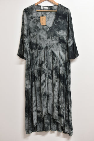 Ladies Dresses - Tree of Life *New* - Size L - LD0 - WPLU - FAS026