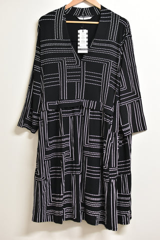 Ladies Dresses *New* - Pretty Basics By Taking Shape - Size 22 - LD0 - FAS034 - GEE