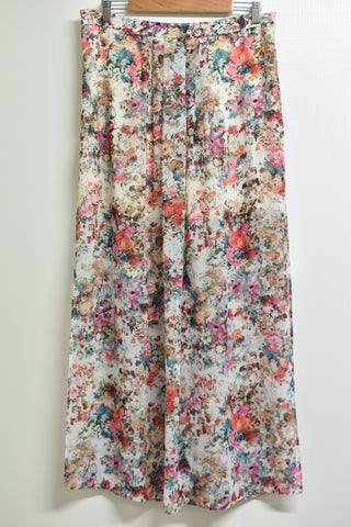 Ladies Skirts - Forever New - Size 16 - LSK WPLU - FAS009 - GEE