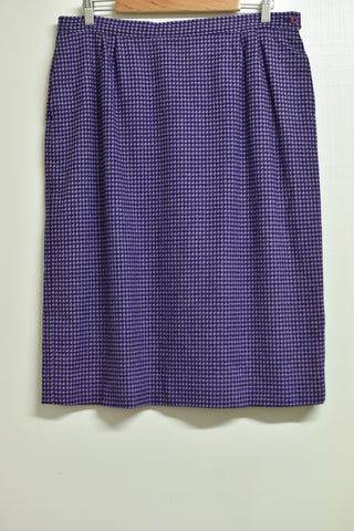 Ladies Skirts - Pendleton - Size 18 - LSK WPLU VBOT - FAS016 - GEE