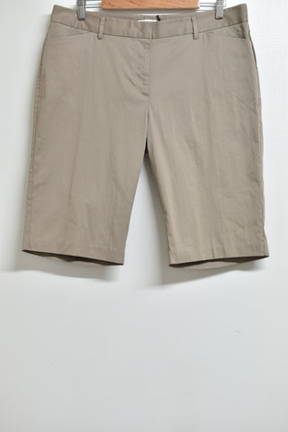 Ladies Shorts *New* - Sportscraft - Size 14 - LS0 - FAS010