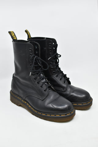Vintage Accessories - Dr Martens (1490) - Size 5 - VACC - FAS001 - GEE