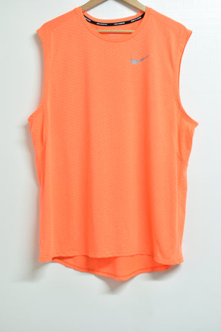 Ladies Activewear - Nike - Size XL - LACT - FAS025