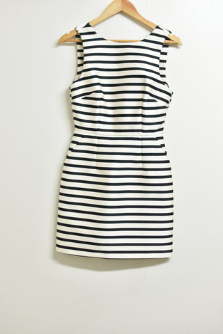 Ladies Dresses - Forever New - Size 8 - LD0 - FAS001 - GEE