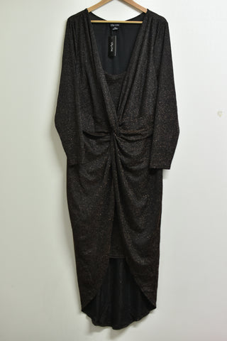 Ladies Dresses *New* - City Chic - Size S/16 - LD0 WPLU - FAS006 - GEE
