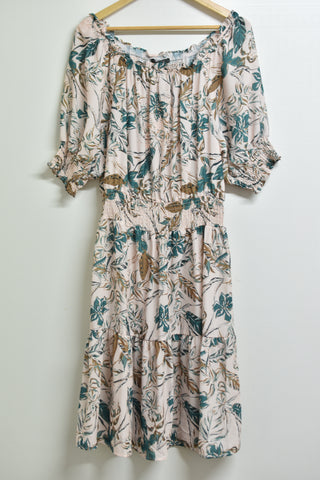 Ladies Dresses *New* - Liz Jordan - Size 14 - LD0 - FAS008 - GEE