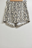 Ladies Shorts - H & M - Size 14 - LS0 - FAS009 - V.G