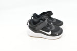 Children's Shoes - Nike - Size US.5/UK.4.5 - CS0 - FAS019 - GEE