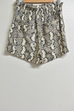 Ladies Shorts - H & M - Size 14 - LS0 - FAS009 - V.G