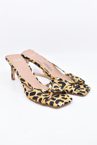 Ladies Shoes - Novo - Size 10 - LSH - FAS035 - GEE