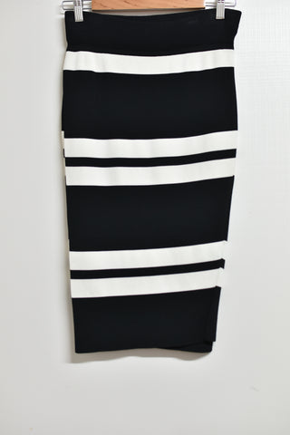 Ladies Skirts - French Connection - Size 10 - LSK - FAS018 - GEE