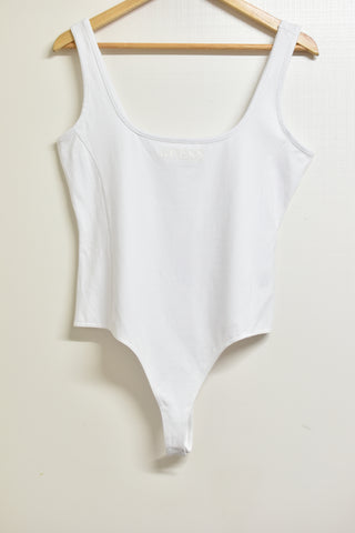Ladies Tops *New* - Guess - Size L - LT0 - FAS020 - GEE