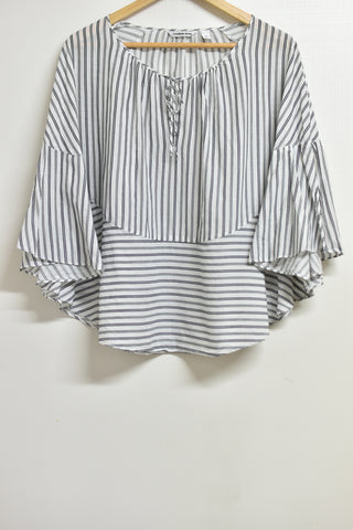 Ladies Tops - Country Road - Size M - LT0 - FAS026