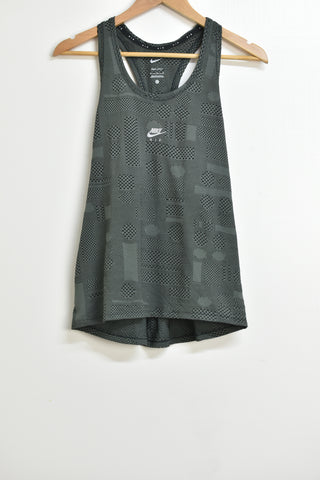 Ladies Activewear - Nike - Size M - LACT - FAS006 - GEE