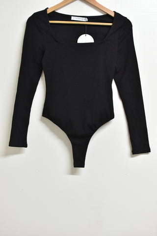 Ladies Tops *New* - Atmos & Here - Size 8 - LT0 - FAS032 - GEE