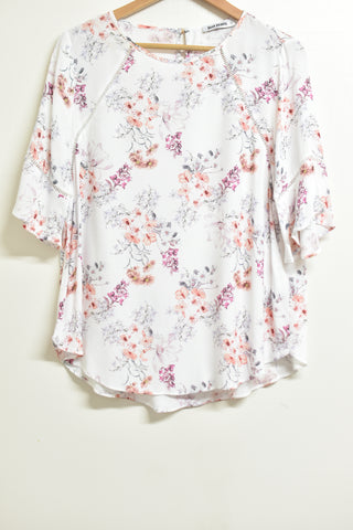 Ladies Tops - Just Jeans - Size 12 - LT0 - FAS023 - GEE