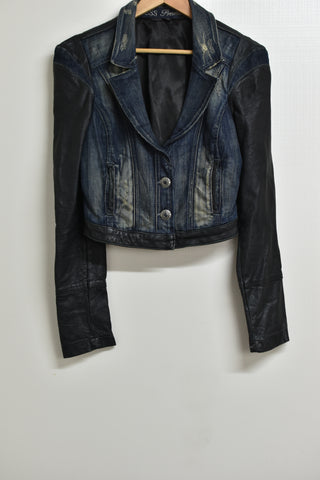 Ladies Jackets - Guess - Size M - LJAC - FAS022