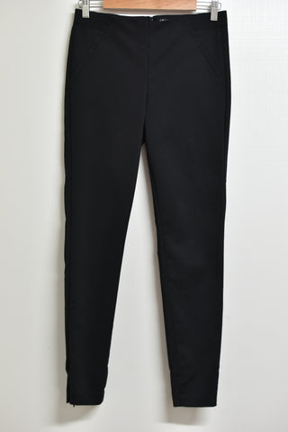 Ladies Pants *New* - Armani Exchange- Size 6 - LP0 - FAS008 - GEE