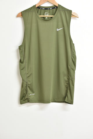 Ladies Activewear - Nike - Size XL - LACT - FAS007 - GEE