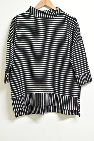 Ladies Tops - French Connection - Size M - LT0 - FAS033 - GEE