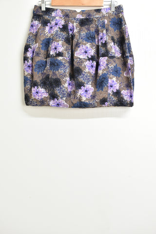 Ladies Skirts - Vero Moda - Size 42 - LSK - FAS018 - GEE