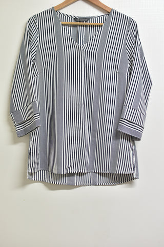 Ladies Tops - Liz Jordan - Size 12 - LT0 - FAS006 - GEE
