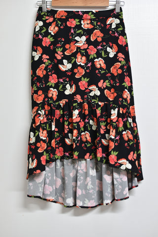 Ladies Skirts - Veronika Maine - Size S - LSK - FAS027