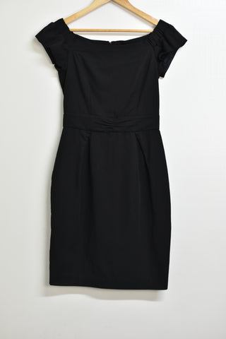 Ladies Dresses - Cue - Size 8 - LD0 - FAS015 - GEE