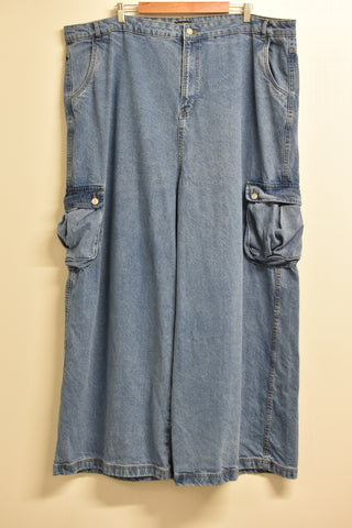 Ladies Denim - BooHoo - Size UK.28 - LJE WPLU - FAS022 - GEE