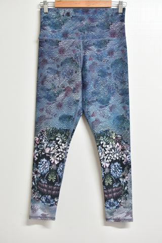 Ladies Activewear - Evolution & Creation - Size M - LACT - FAS029 - GEE