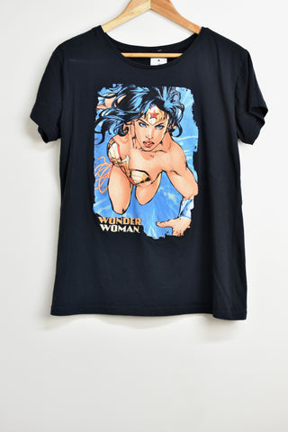 Bands/Graphic Tee's - Wonder Woman - Size S - VBAN2080 - GEE