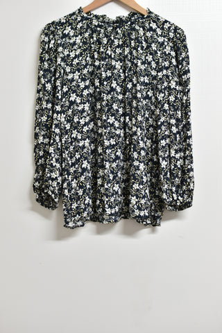 Ladies Tops - French Connection - Size 10 - LT0 - FAS019 - GEE