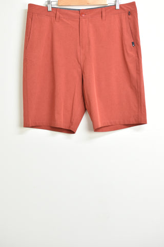 Men's Shorts - Quiksilver - Size 38 - MST MPLU -  FAS011 - GEE