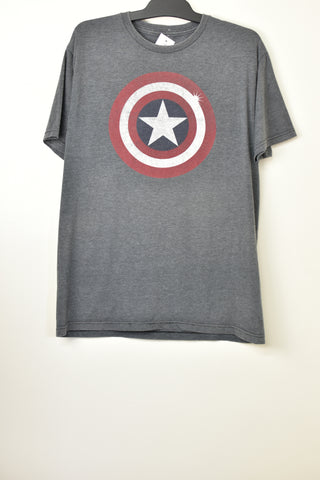 Bands/Graphic Tee's - Captain America - Size L - VBAN2017 - GEE